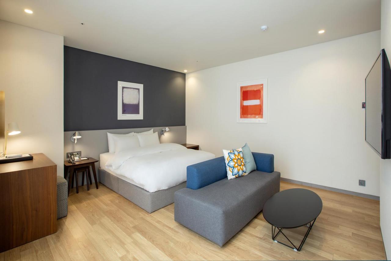 Hotel Arte Suwon Exterior photo